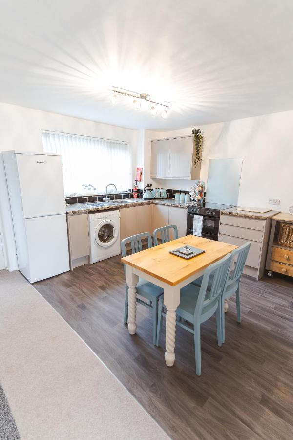 Watersedge Retreat, Views, Sunsets, Dogs Welcome Sandside  Exterior foto