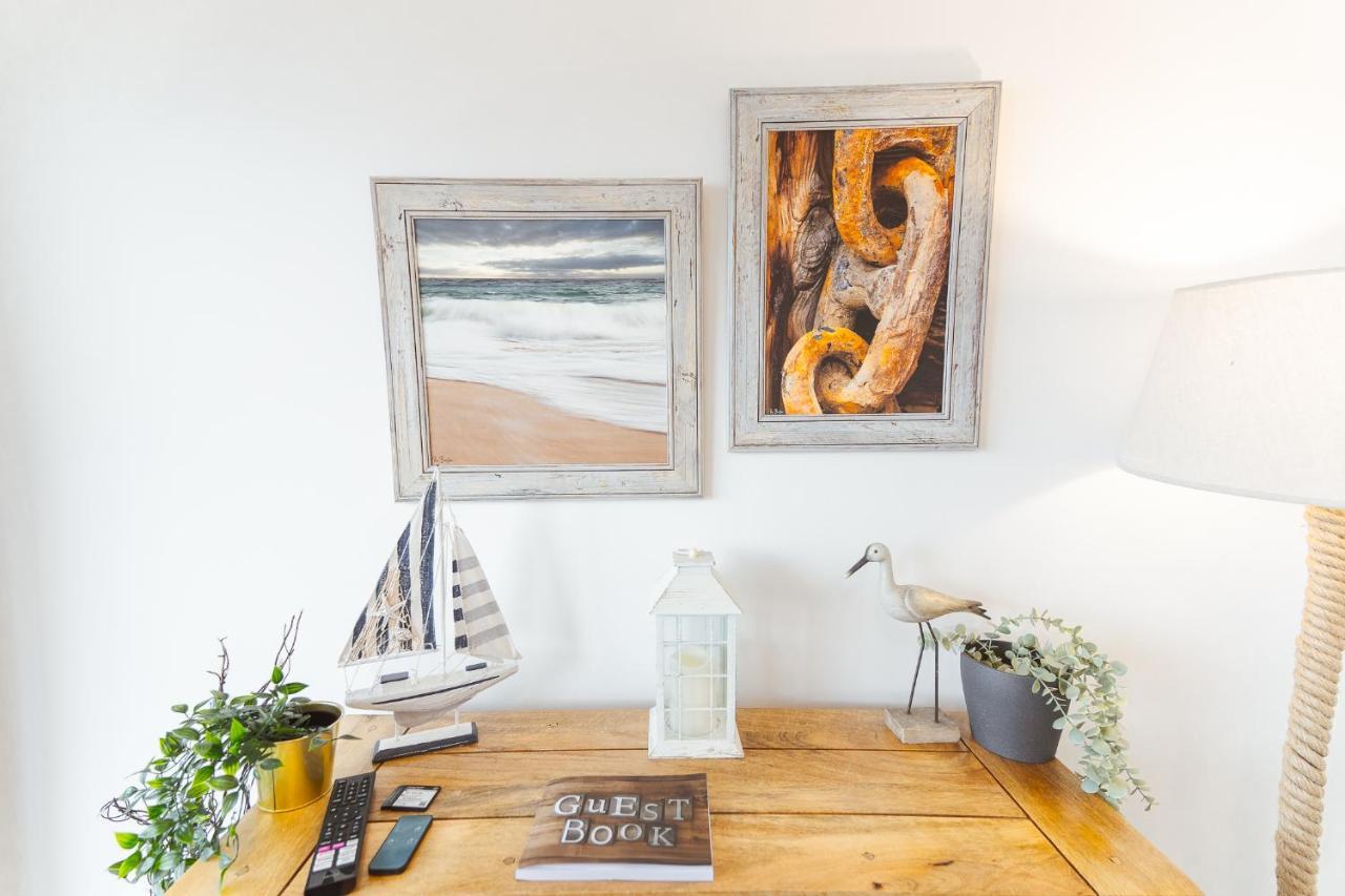 Watersedge Retreat, Views, Sunsets, Dogs Welcome Sandside  Exterior foto