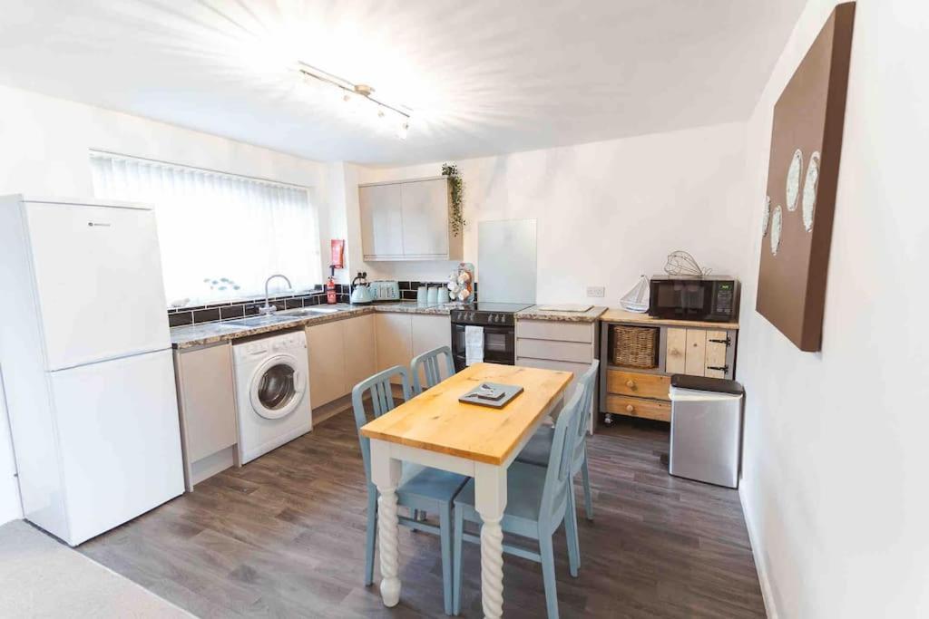 Watersedge Retreat, Views, Sunsets, Dogs Welcome Sandside  Exterior foto